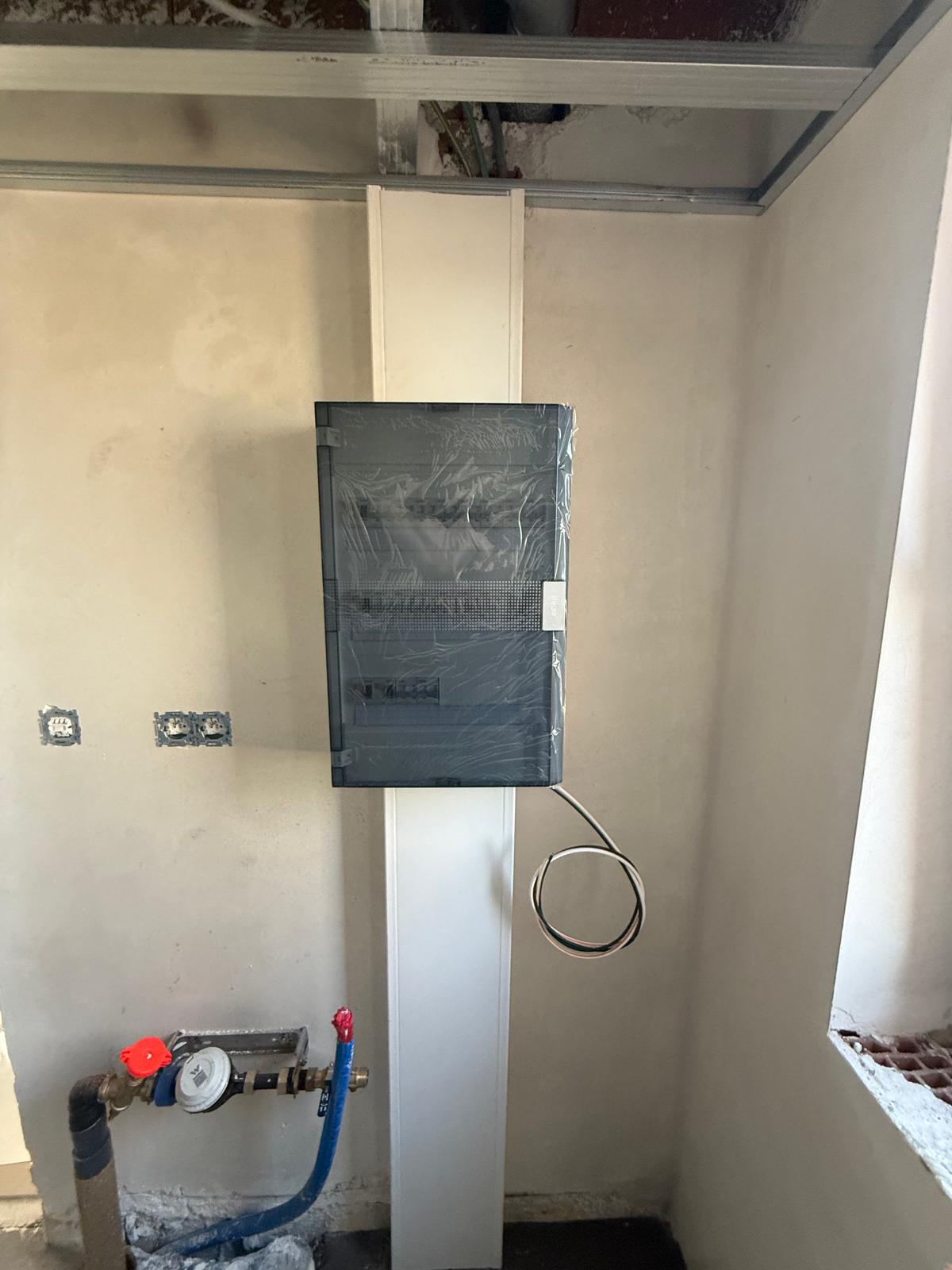 Coffret électrique installé en habitation